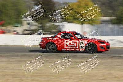 media/Nov-05-2023-CalClub SCCA (Sun) [[4ca13f3dad]]/Group 2/Sunset (Qual)/